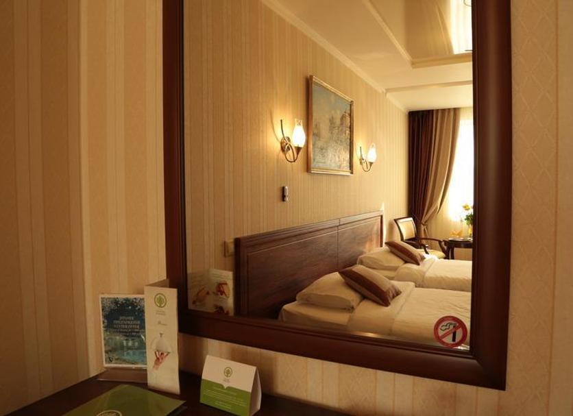 Comodidade do quarto Foto
