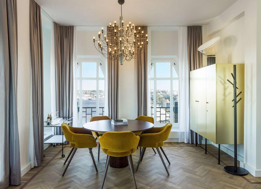 Sala de jantar Foto