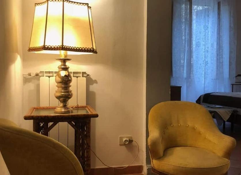 Comodidade do quarto Foto