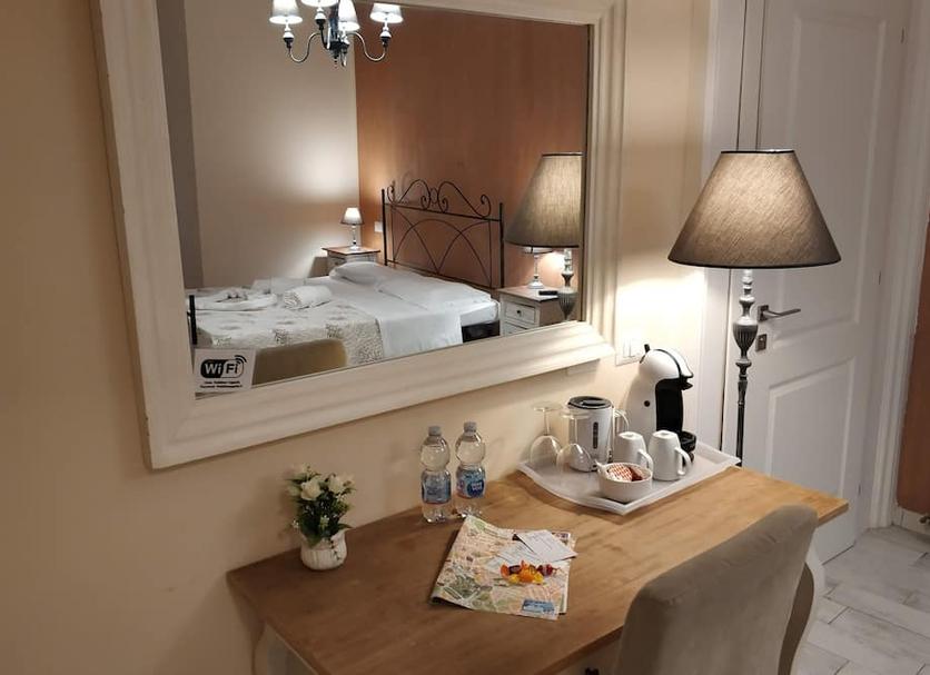 Comodidade do quarto Foto
