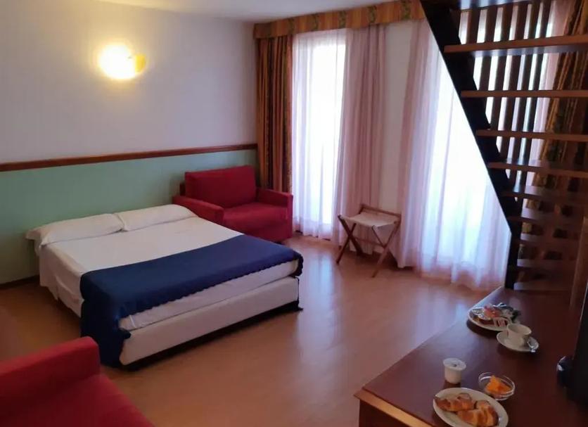 Quarto Foto