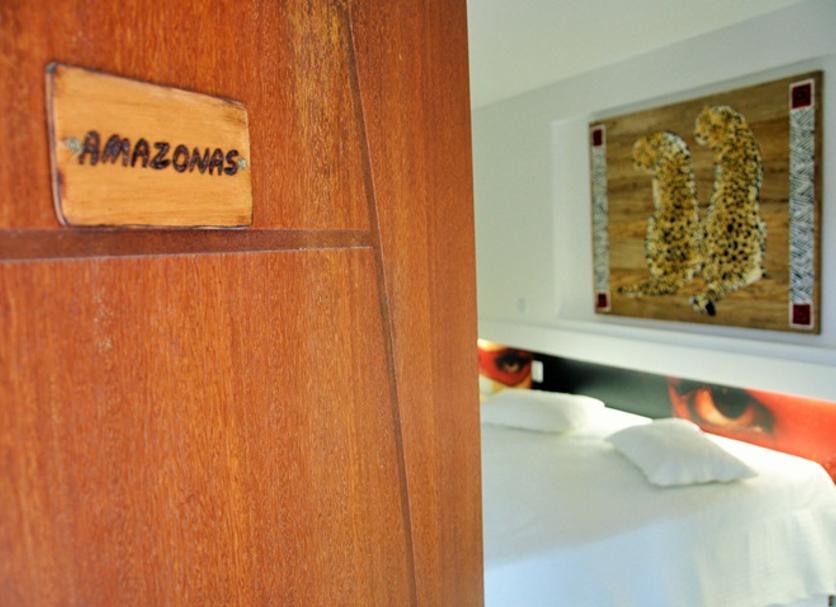 Comodidade do quarto Foto