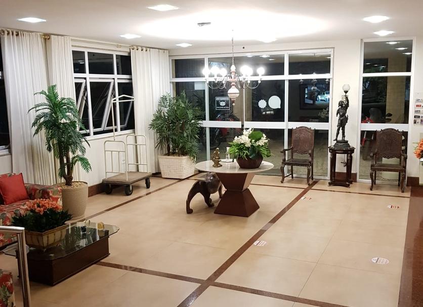 Hall Foto