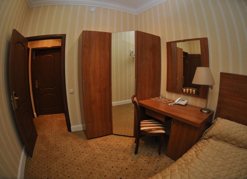 Comodidade do quarto Foto