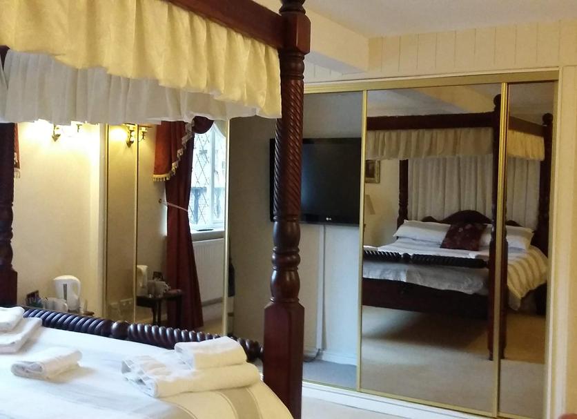 Comodidade do quarto Foto