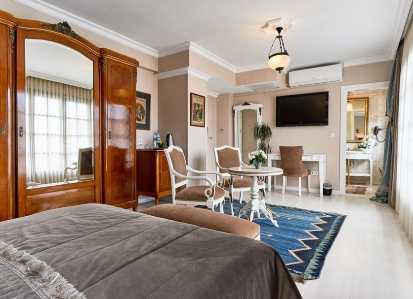 Quarto Foto