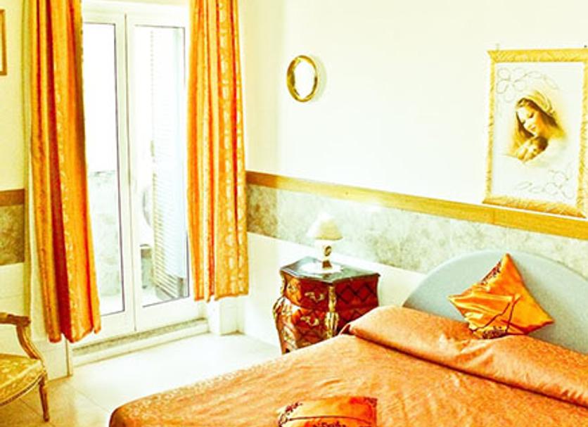 Quarto Foto