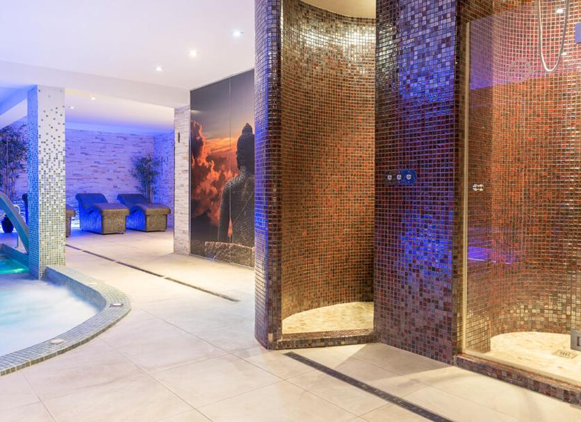 SPA Foto