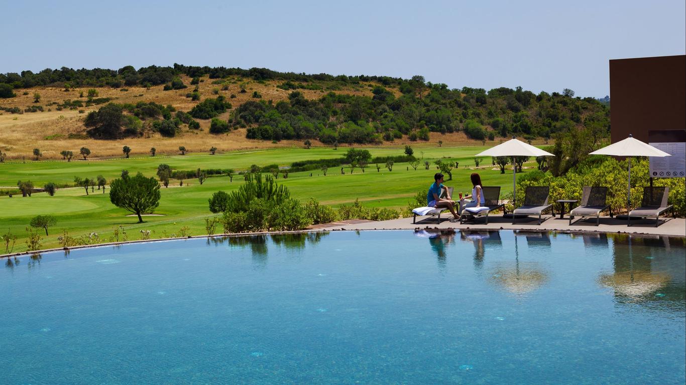 Cs Morgado Golf Hotel