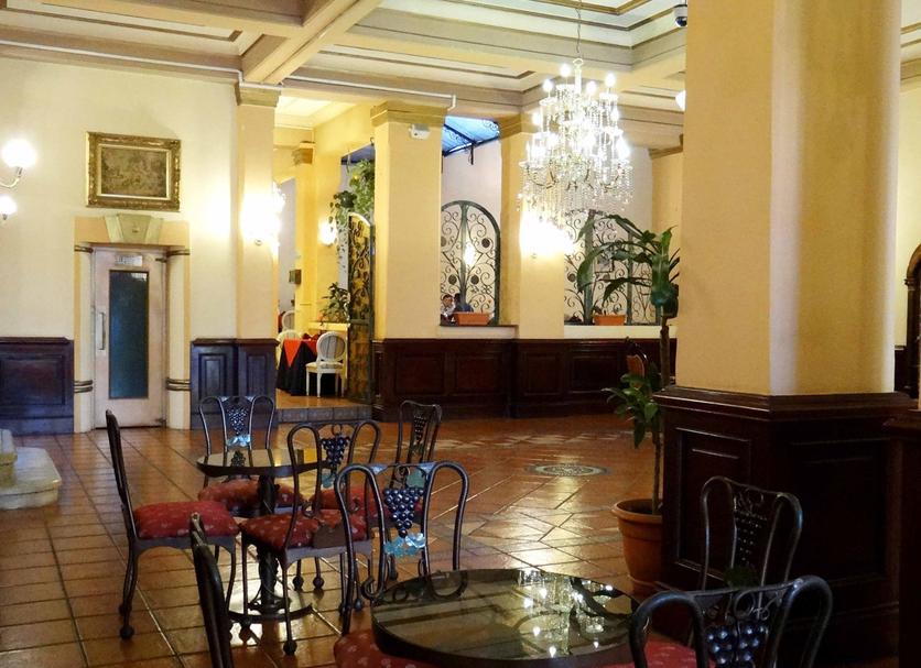 Hall Foto