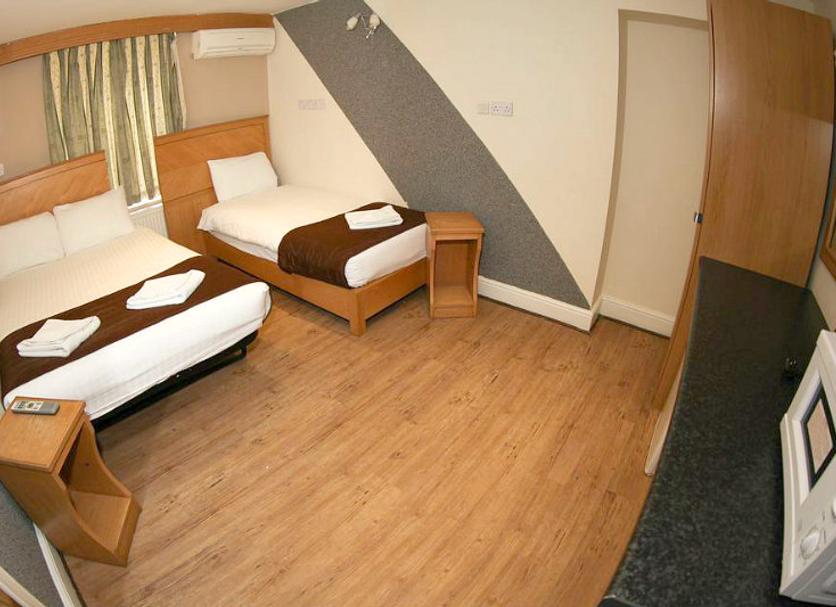 Quarto Foto