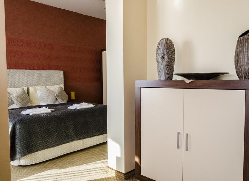 Comodidade do quarto Foto