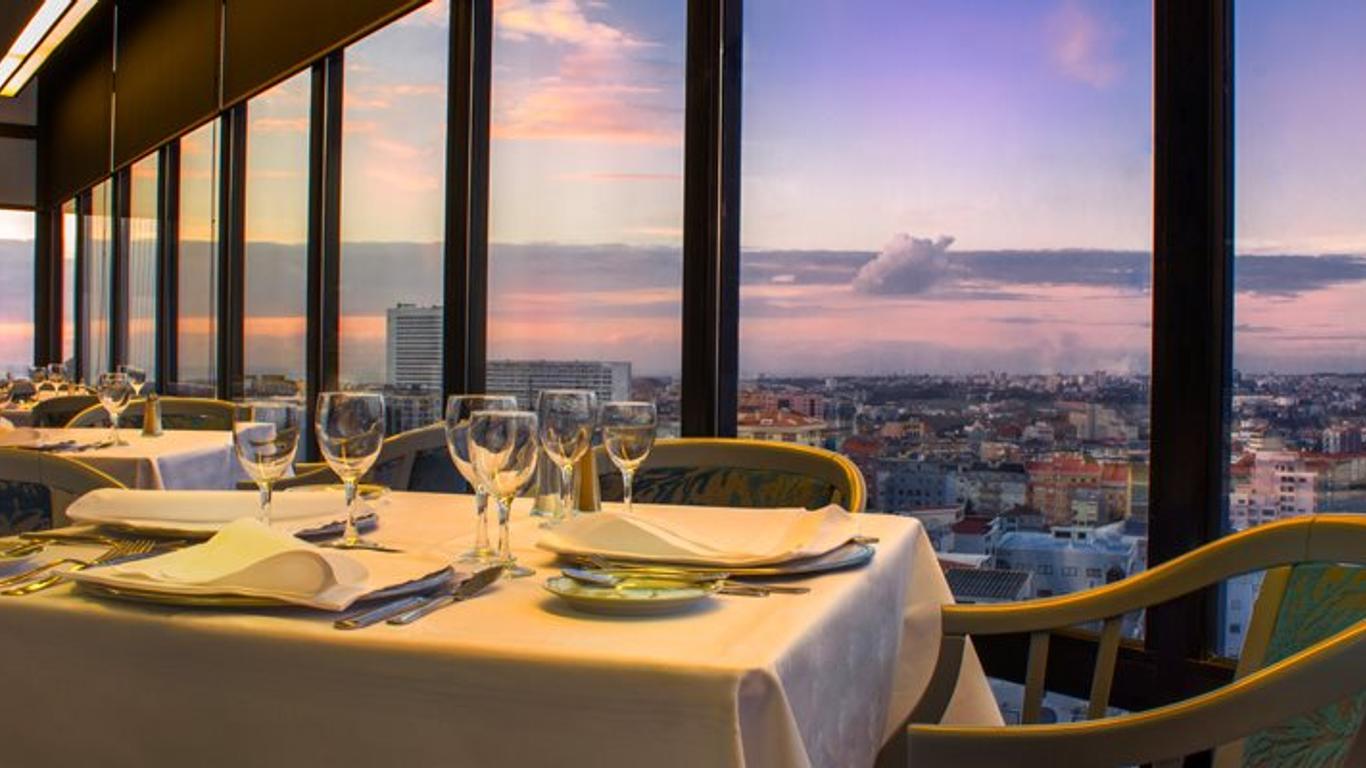 Gaia Hotel