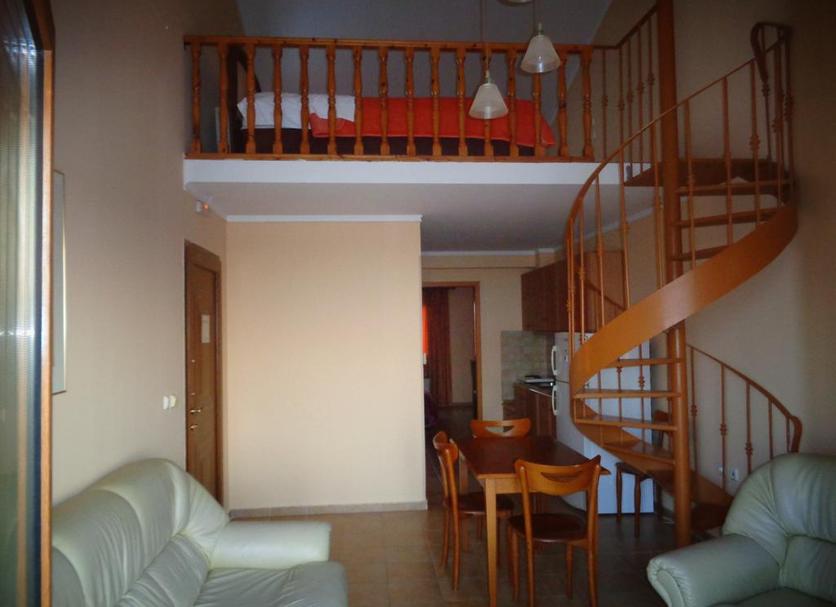 Comodidade do quarto Foto