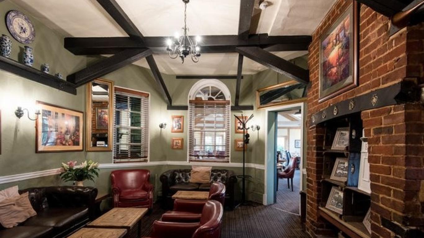Hare and Hounds - Newbury