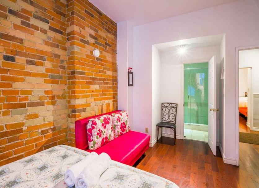 Comodidade do quarto Foto