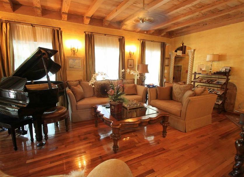Hall Foto