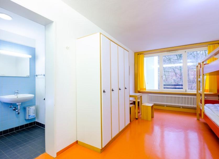 Comodidade do quarto Foto