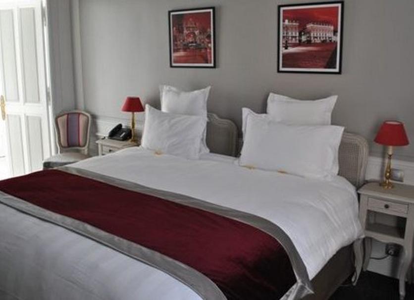 Quarto Foto