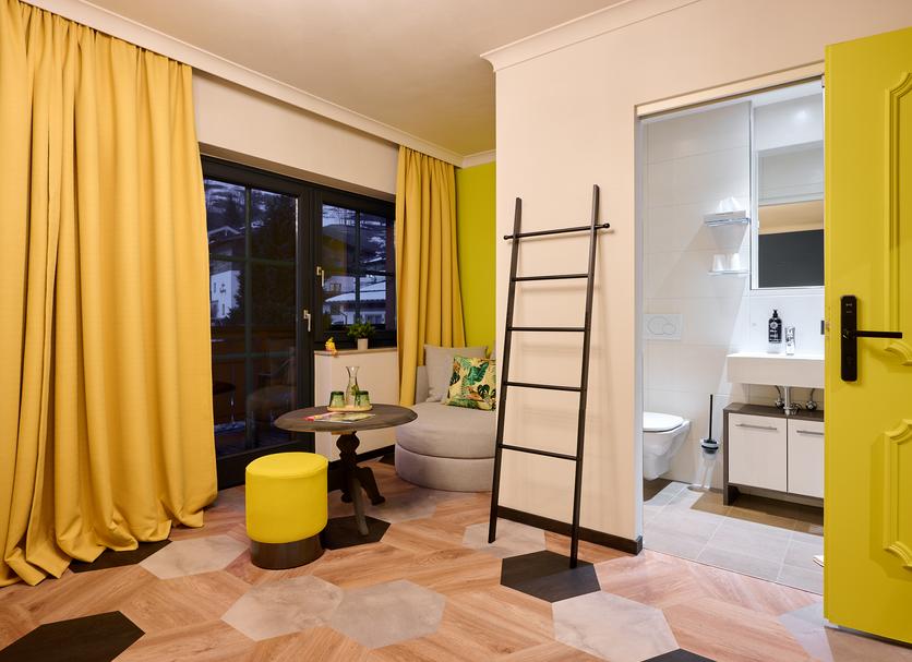 Comodidade do quarto Foto