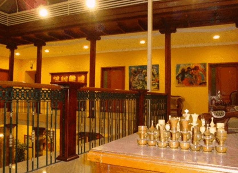 Hall Foto