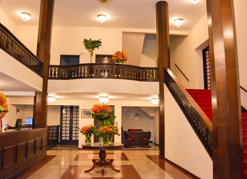 Hall Foto