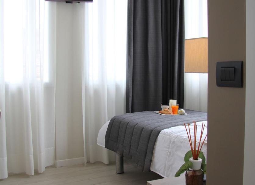 Comodidade do quarto Foto