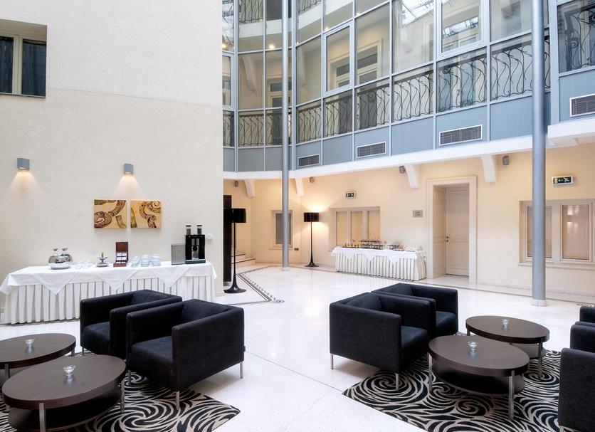 Hall Foto