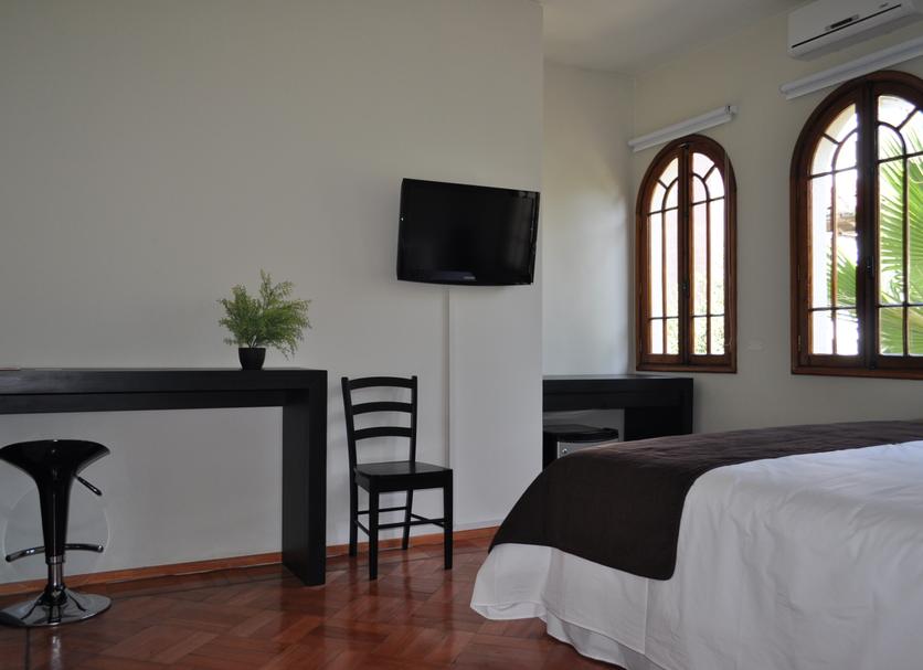 Comodidade do quarto Foto