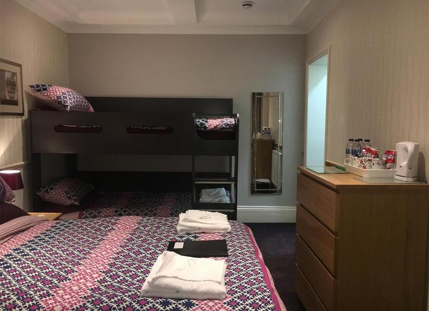 Quarto Foto