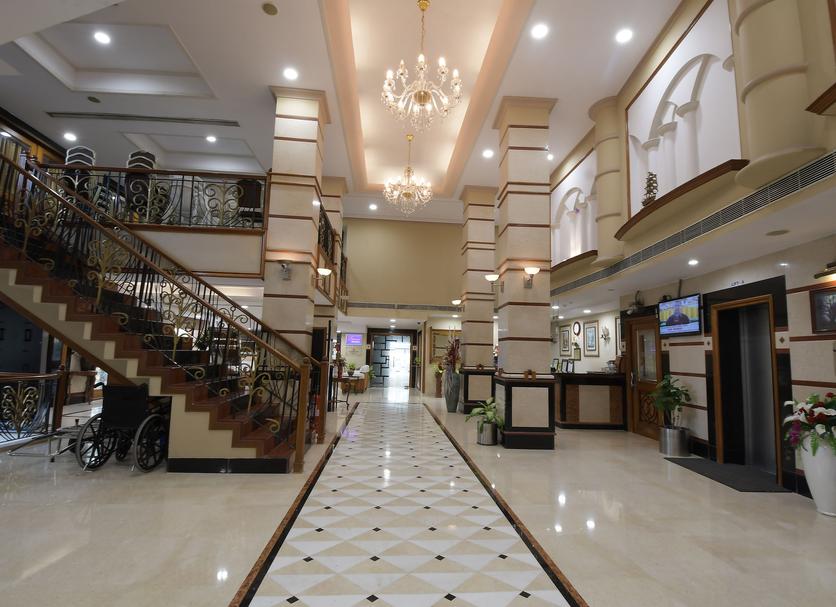 Hall Foto