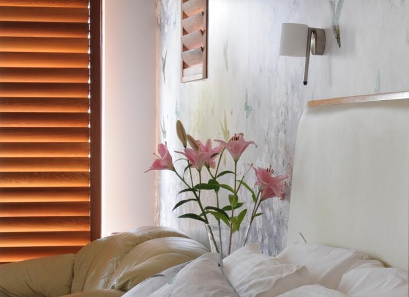 Comodidade do quarto Foto