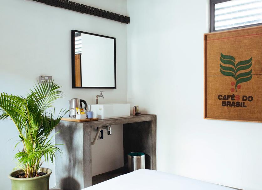 Comodidade do quarto Foto