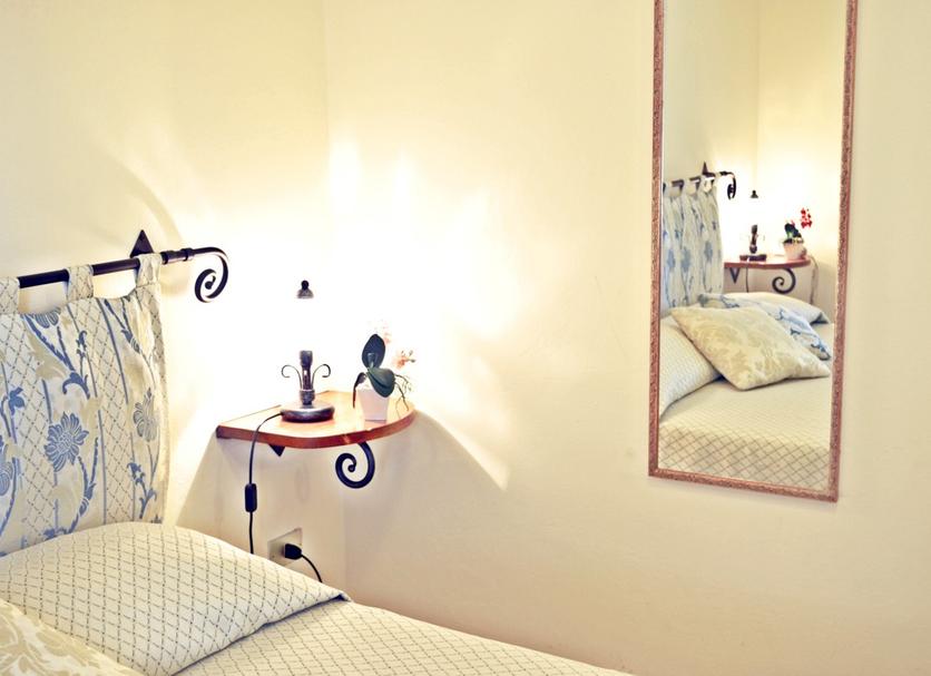 Comodidade do quarto Foto