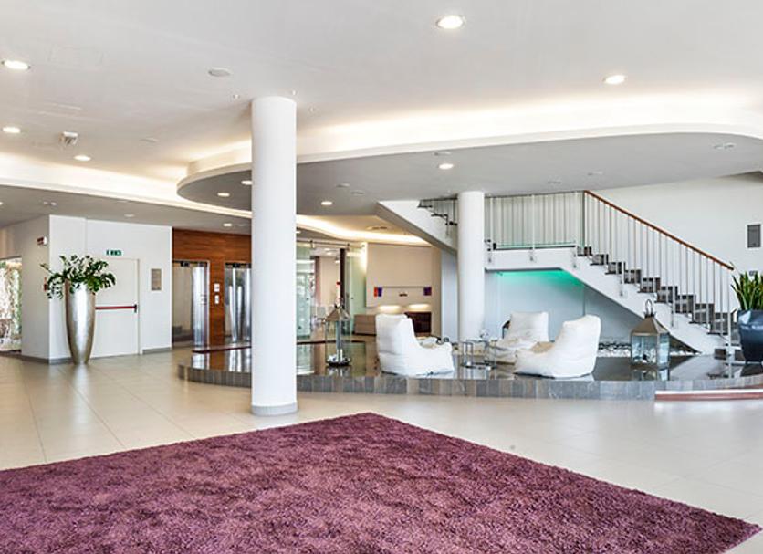Hall Foto