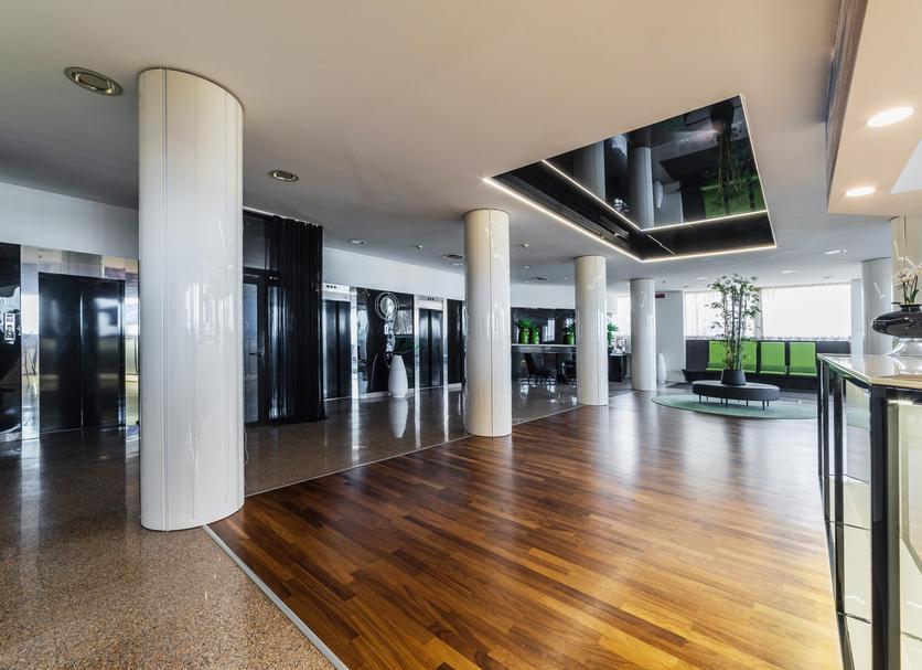 Hall Foto