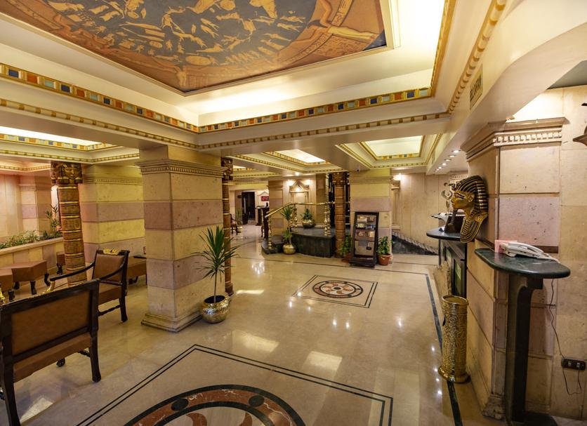 Hall Foto