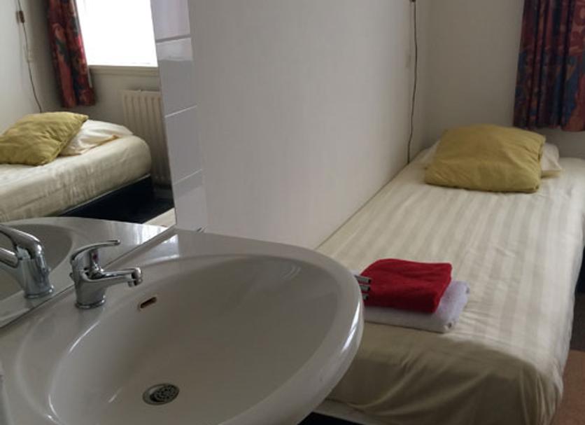 Comodidade do quarto Foto